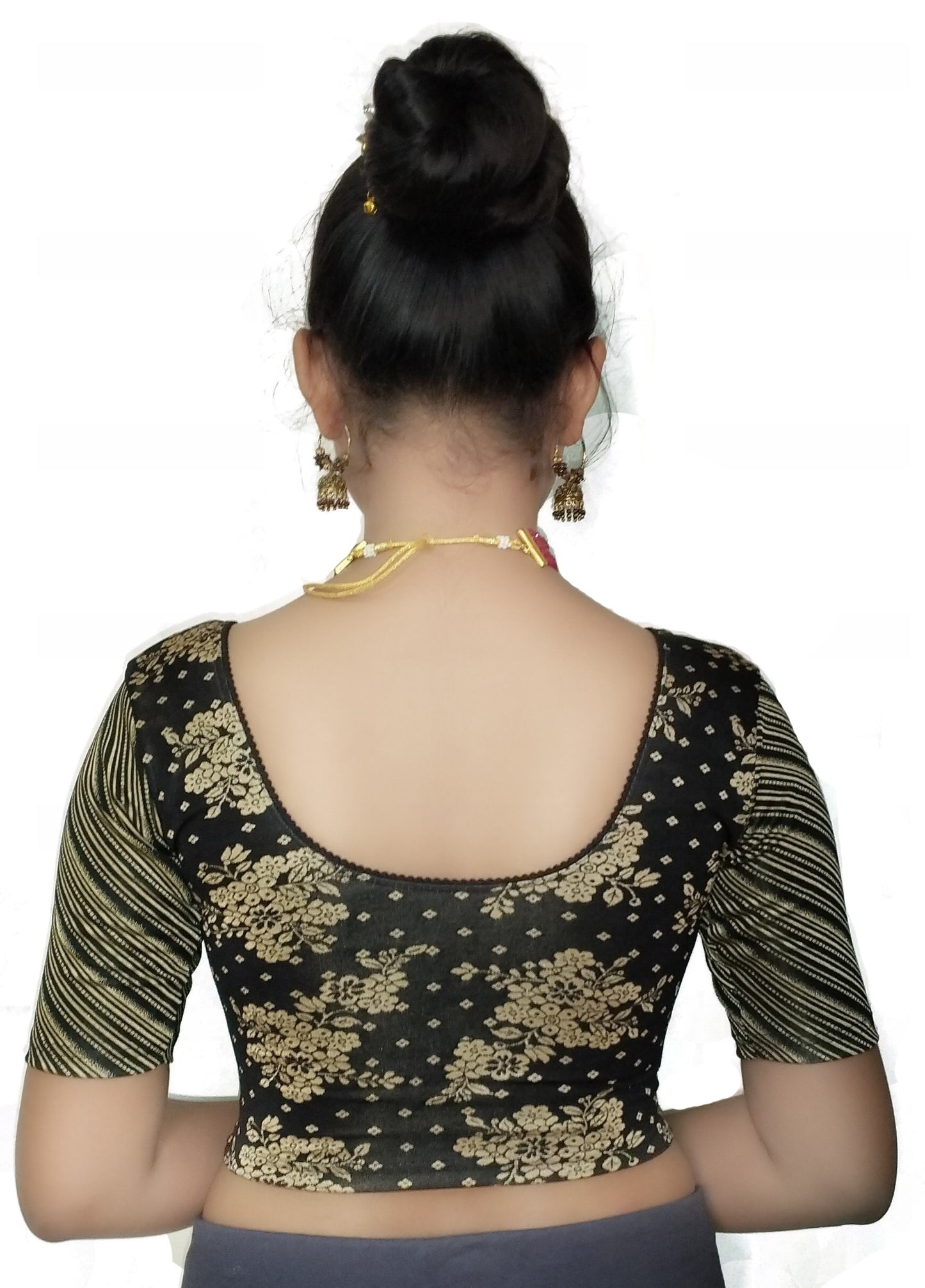 PU Fashion Jacquard Stretchable Saree Blouse – Floral Round Neck Short Sleeve Design