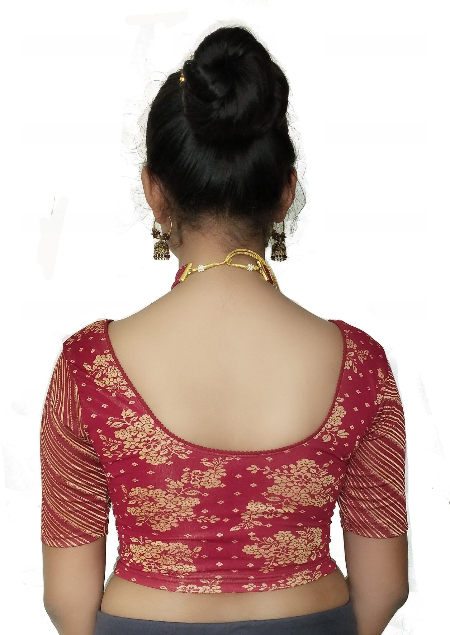PU Fashion Jacquard Stretchable Saree Blouse – Floral Round Neck Short Sleeve Design
